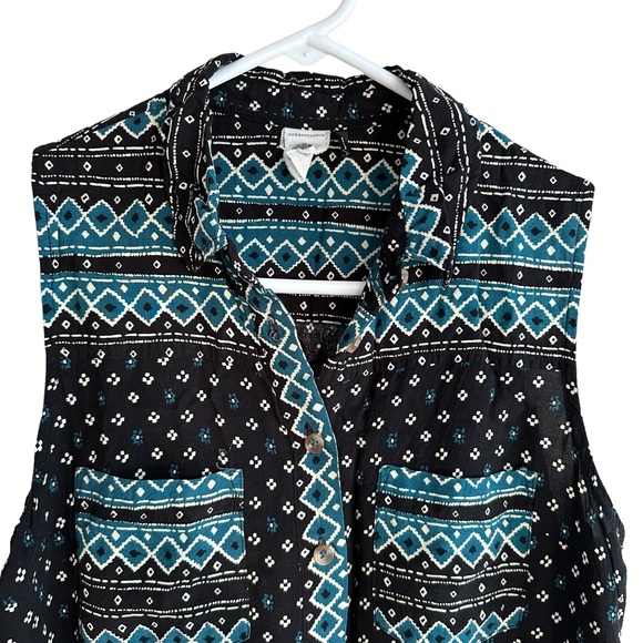 Anthropologie sleeveless button up blouse Small - Picture 4 of 7